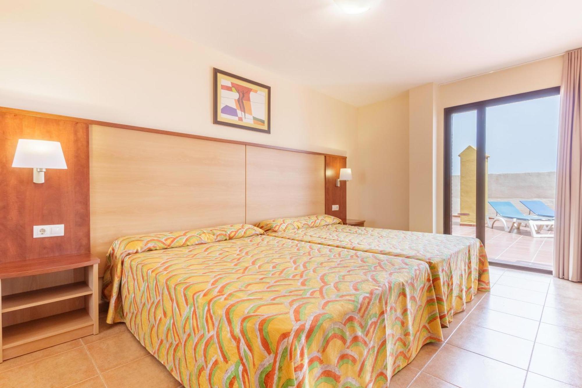 Apartamentos Best Alcazar La Herradura  Exteriér fotografie