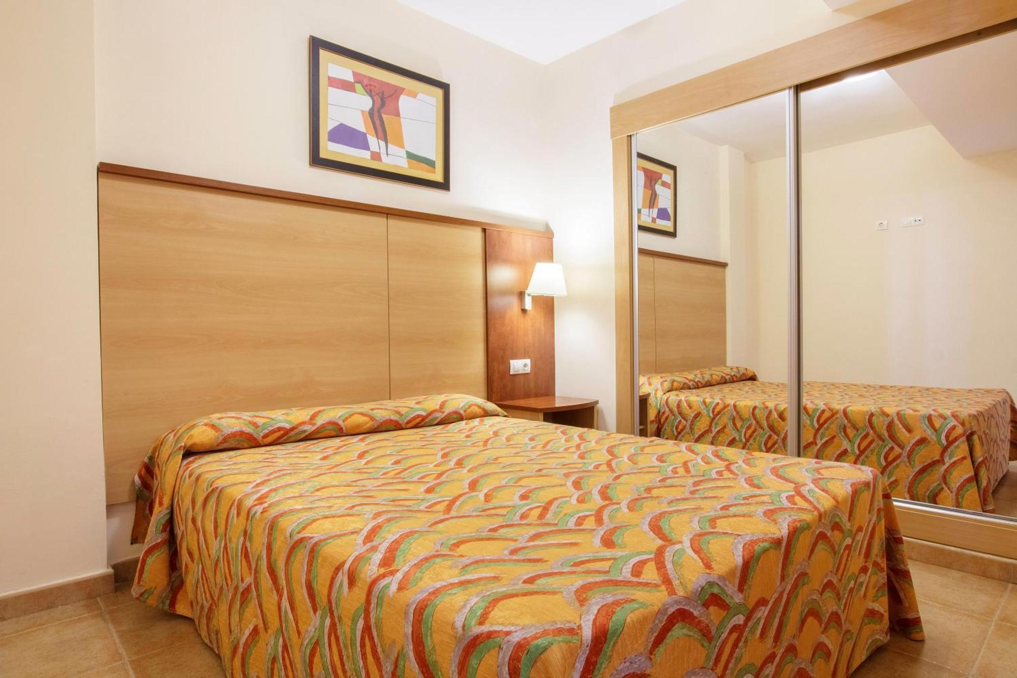Apartamentos Best Alcazar La Herradura  Exteriér fotografie