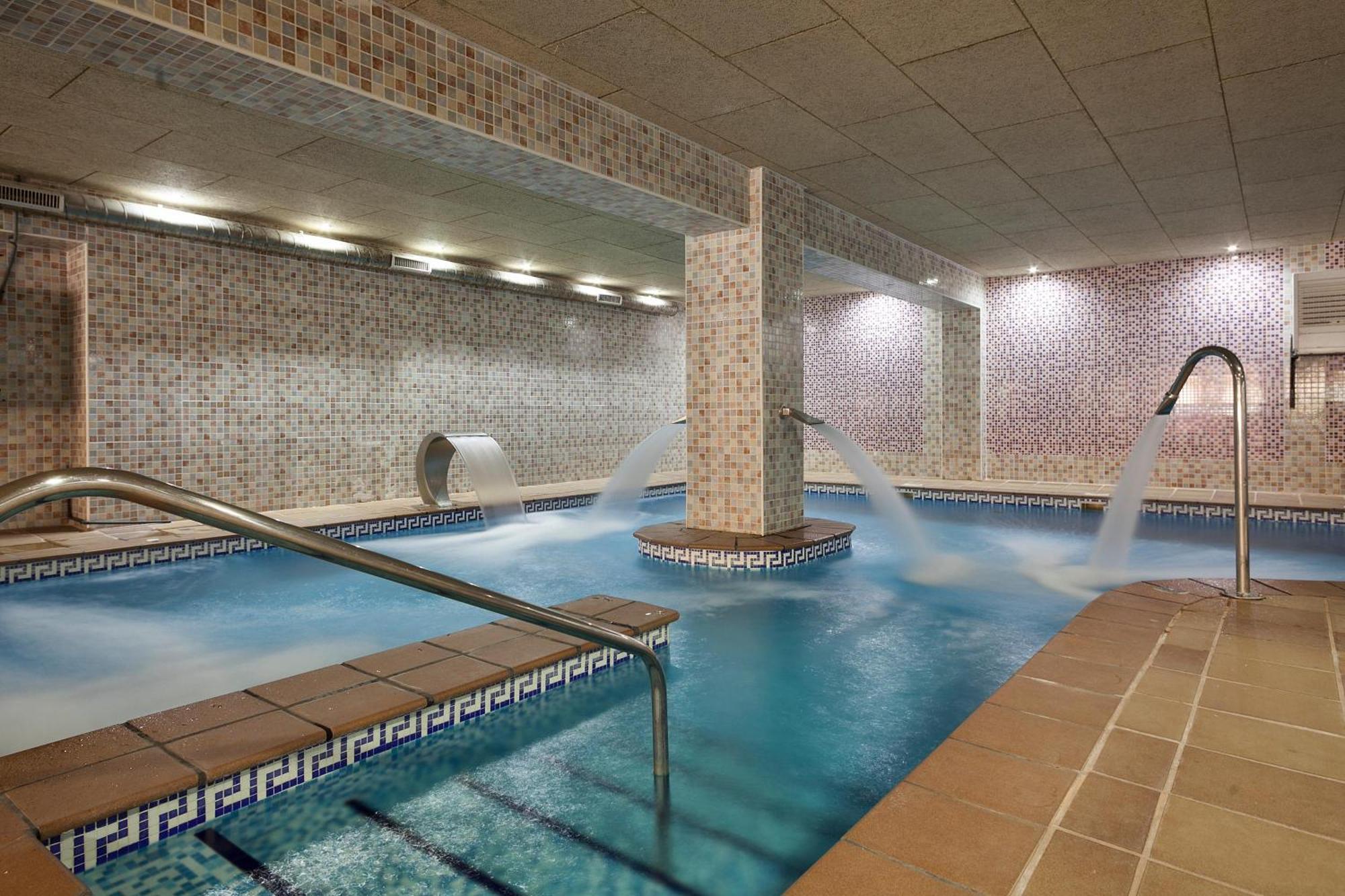 Apartamentos Best Alcazar La Herradura  Exteriér fotografie